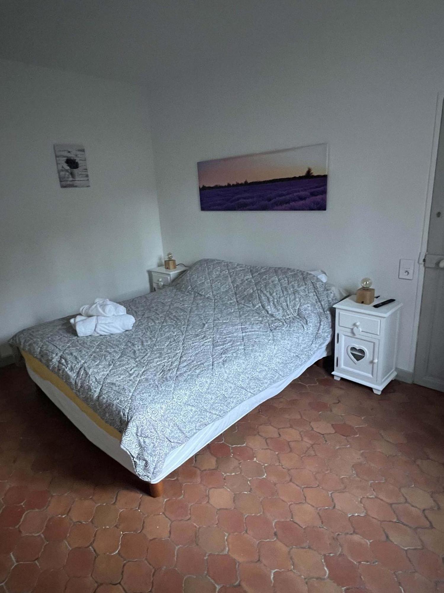La Figuiere Fontaine De Vaucluse B&B 객실 사진