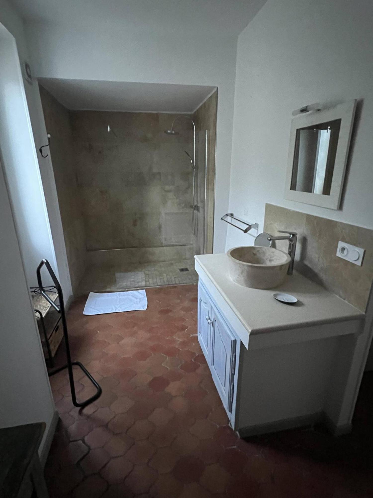 La Figuiere Fontaine De Vaucluse B&B 객실 사진